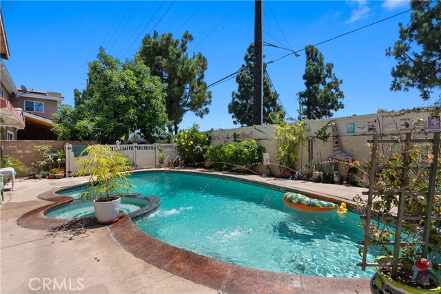 MLS #OC25188151 image #33