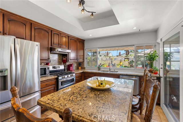 MLS #OC25188151 image #9