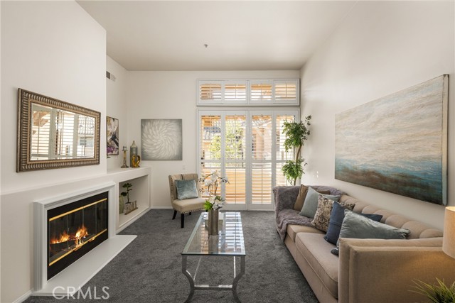 MLS #OC25188177 image #0
