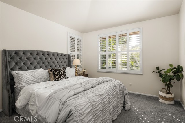 MLS #OC25188177 image #17