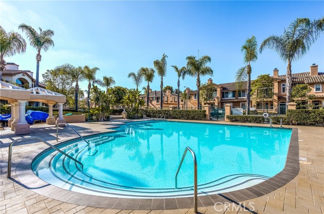 MLS #OC25188177 image #24