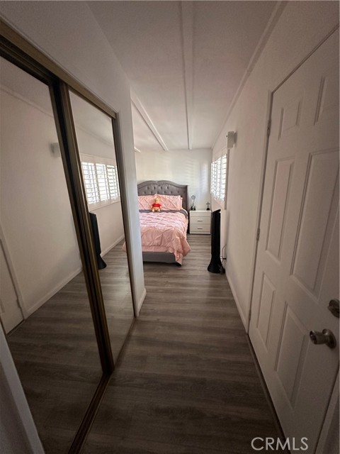 MLS #OC25188336 image #6