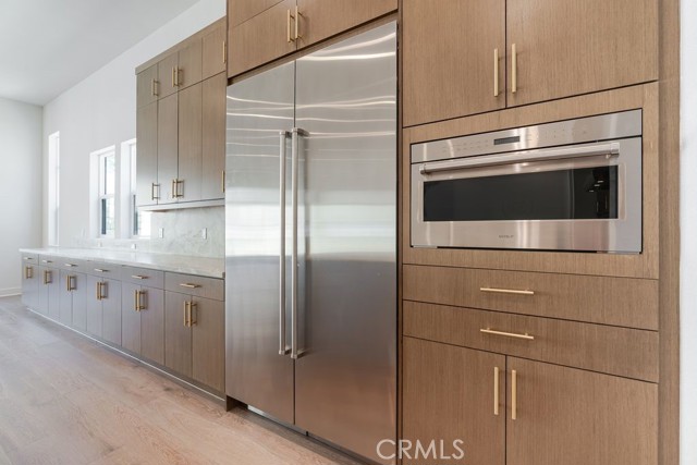 MLS #OC25188362 image #10