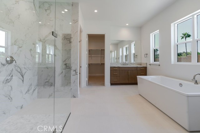 MLS #OC25188362 image #15