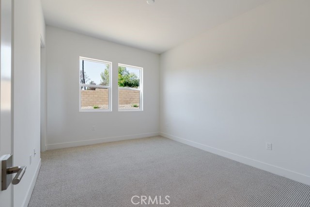 MLS #OC25188362 image #21