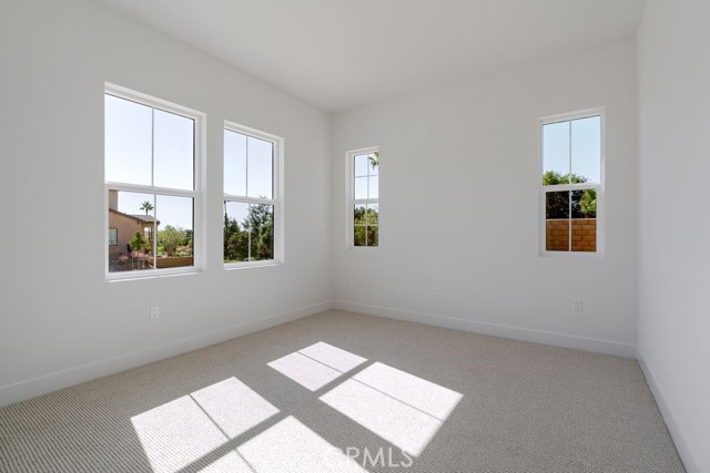 MLS #OC25188362 image #24