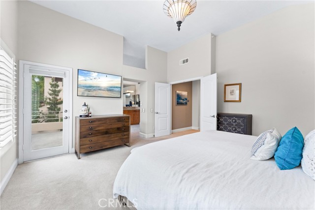 MLS #OC25188375 img 20