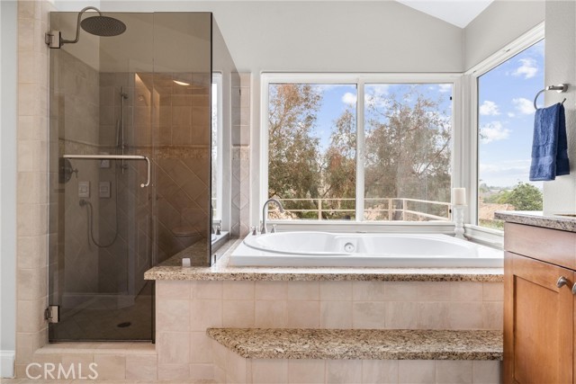 MLS #OC25188375 img 23