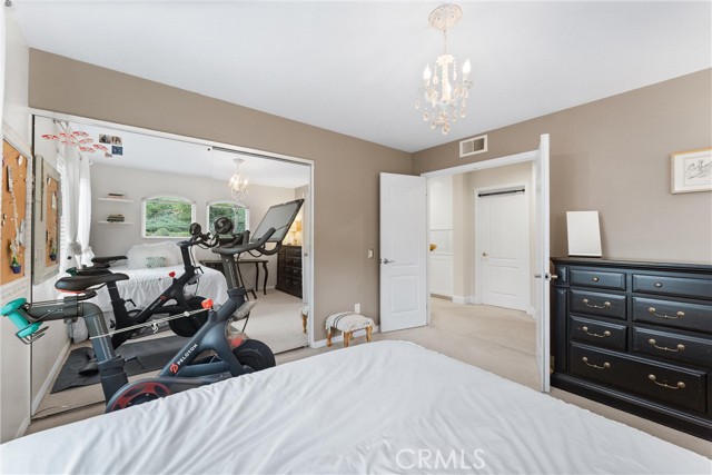 MLS #OC25188375 img 29