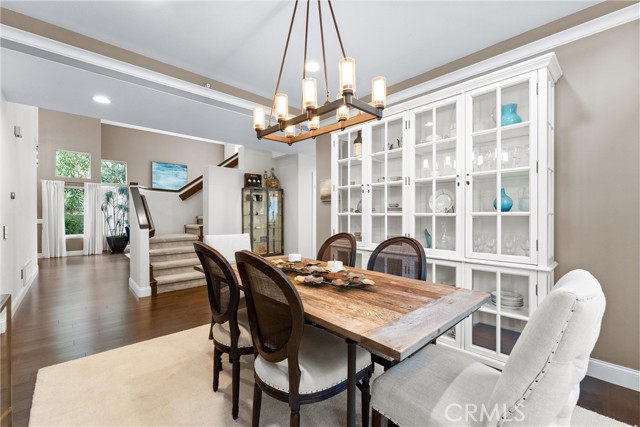 MLS #OC25188375 img 6