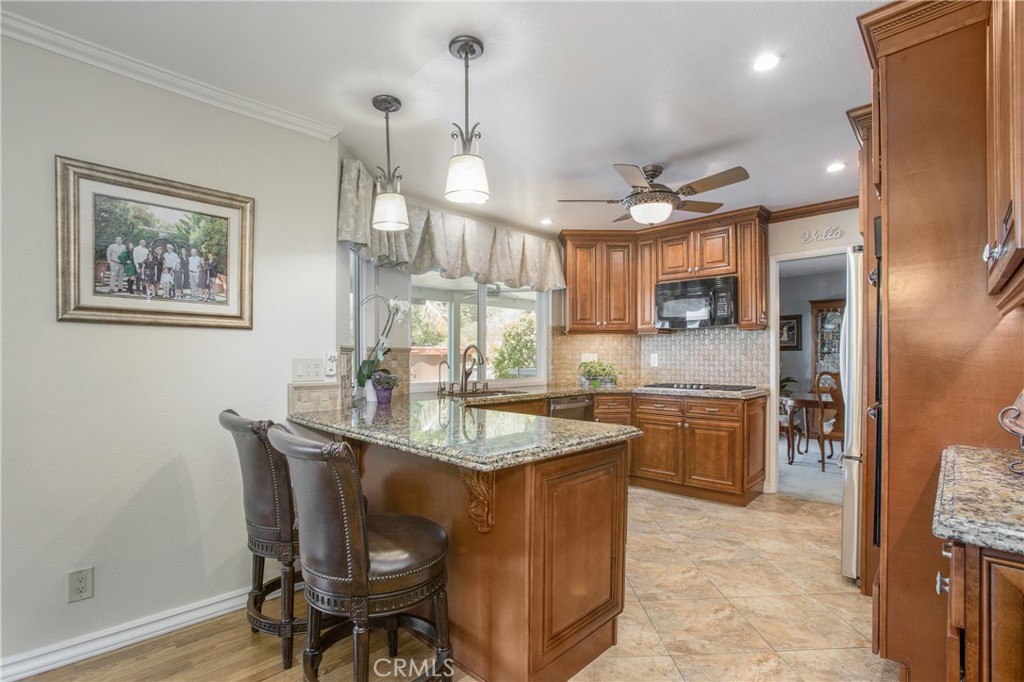 MLS #OC25188464 image #15