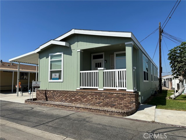 MLS #OC25188926 image #4