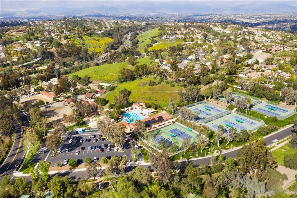 MLS #OC25188997 image #67