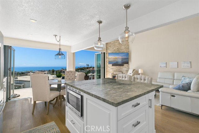 MLS #OC25189073 img 16