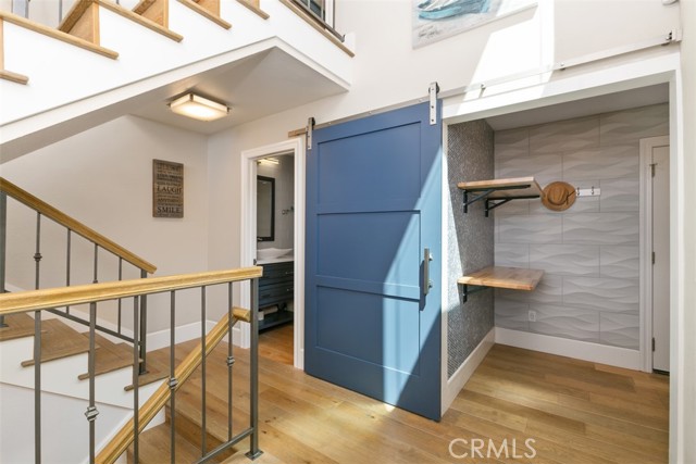 MLS #OC25189073 img 30