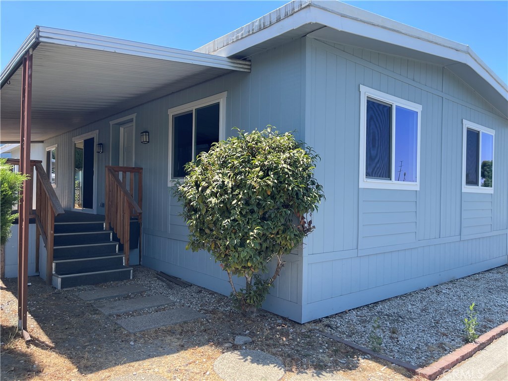 MLS #OC25189117 image #17