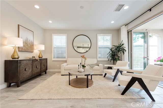 MLS #OC25189237 image #10