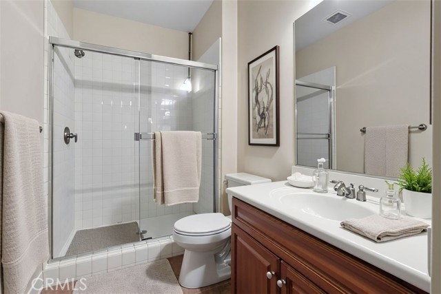 MLS #OC25189266 image #16