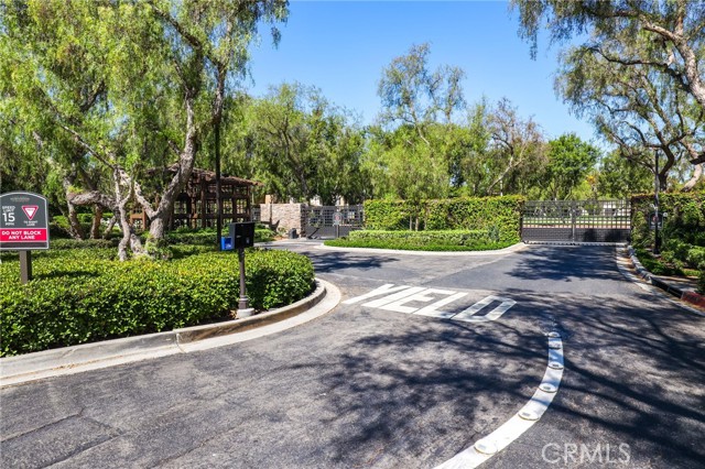 MLS #OC25189266 image #29