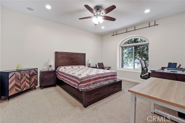 MLS #OC25189266 image #35