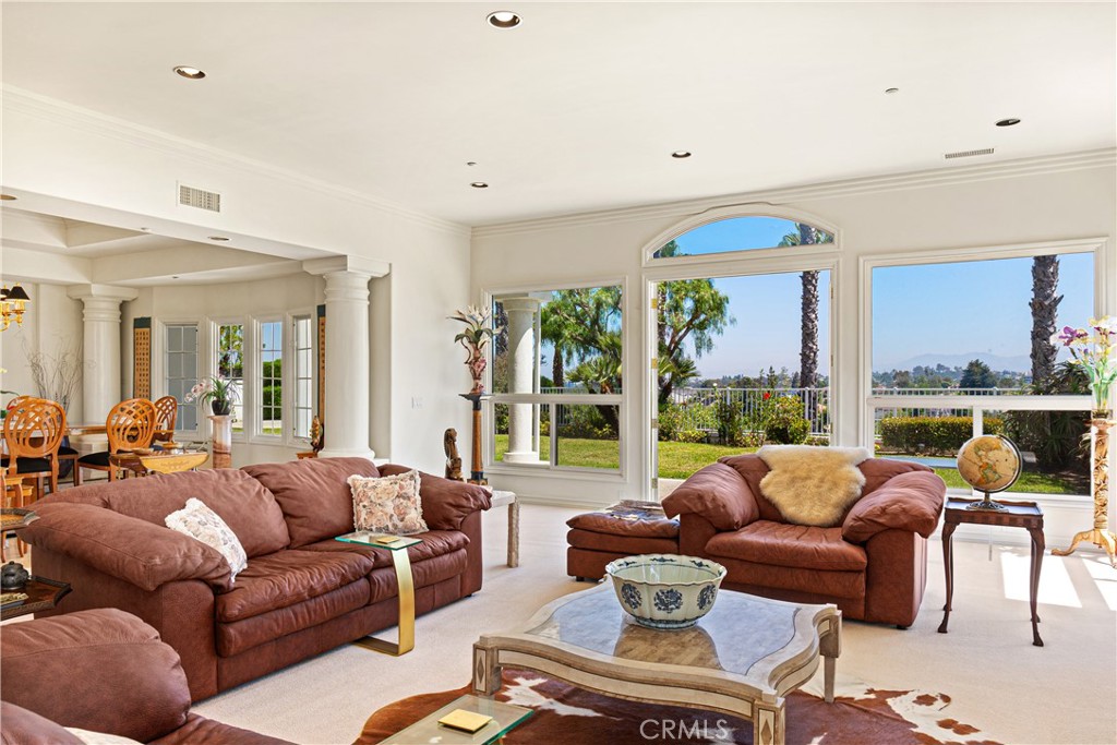 MLS #OC25189357 image #9