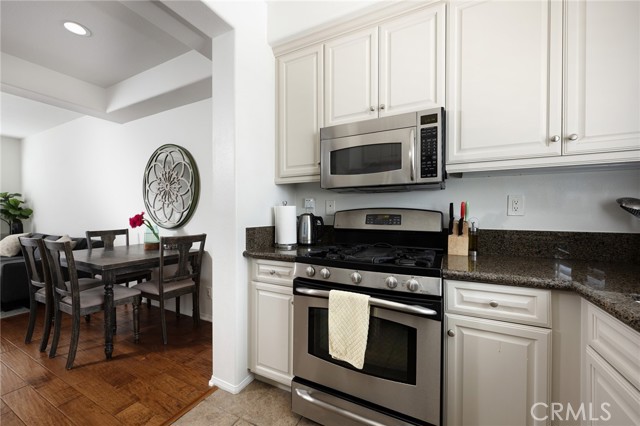 MLS #OC25189574 image #4
