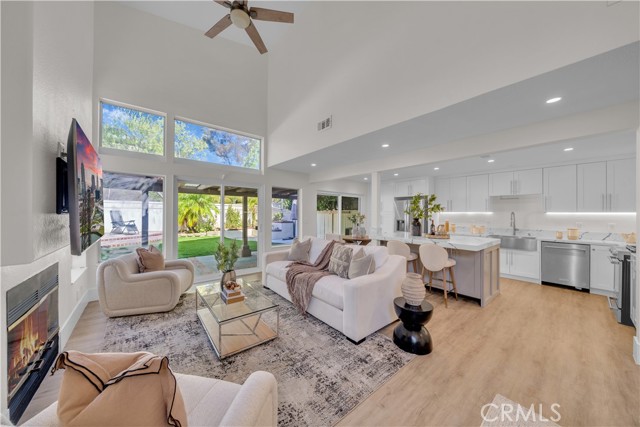 MLS #OC25189840 image #10