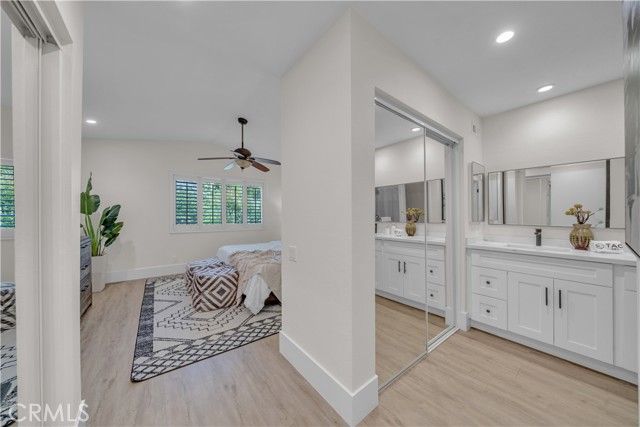 MLS #OC25189840 image #16