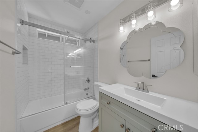 MLS #OC25189840 image #23