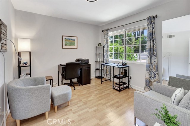 MLS #OC25189843 image #16