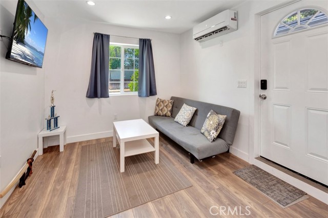 MLS #OC25189843 image #26