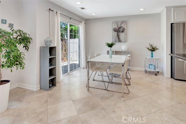 MLS #OC25189843 image #6