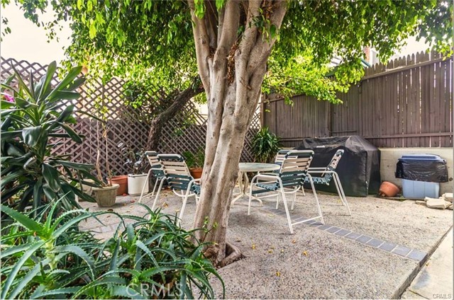 MLS #OC25189877 image #13
