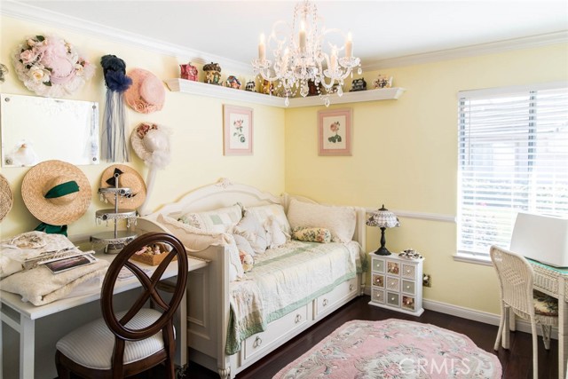 MLS #OC25189950 image #24