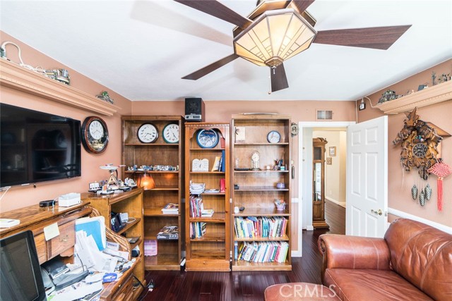 MLS #OC25189950 image #28