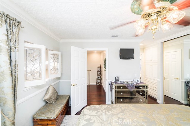 MLS #OC25189950 image #37