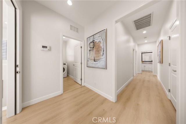 MLS #OC25189966 image #26