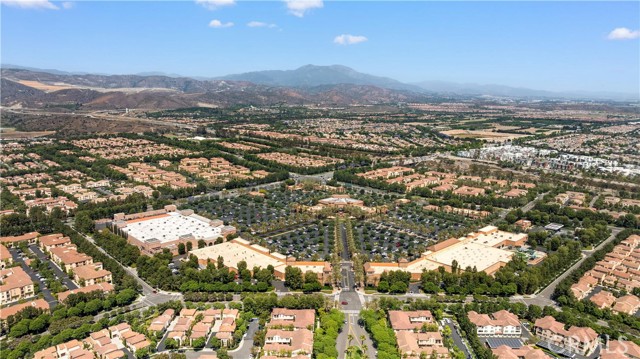 MLS #OC25189966 image #45