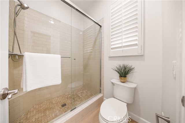 MLS #OC25189966 image #9