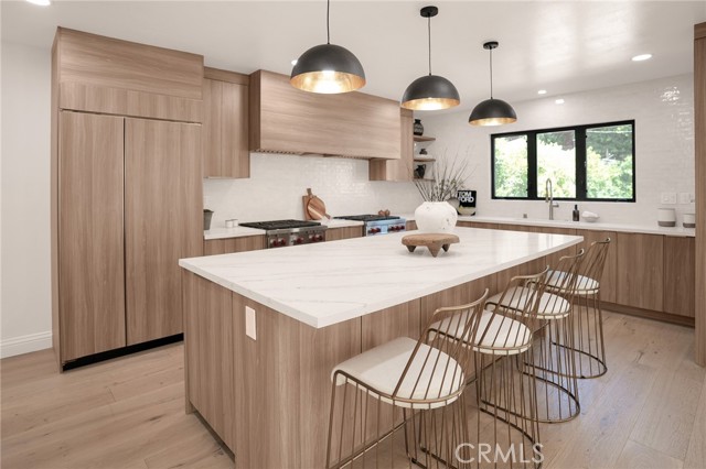 MLS #OC25189977 image #10