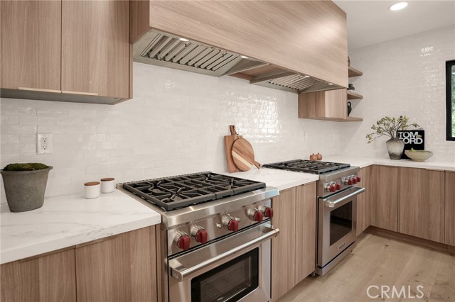 MLS #OC25189977 image #12