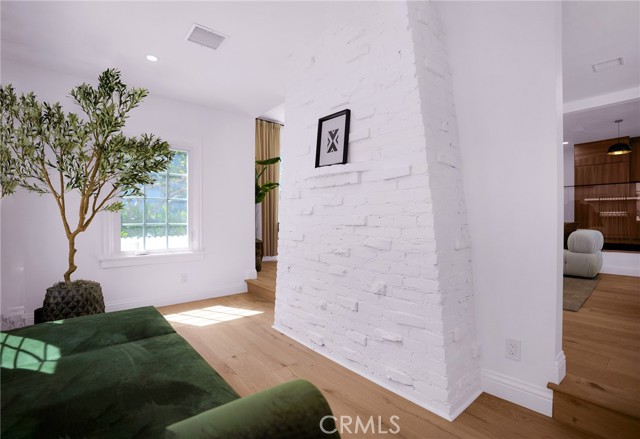 MLS #OC25189977 image #25