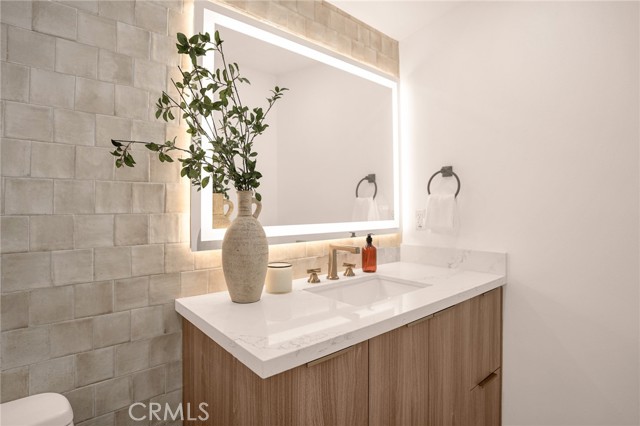 MLS #OC25189977 image #27