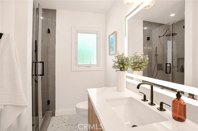 MLS #OC25189977 image #37