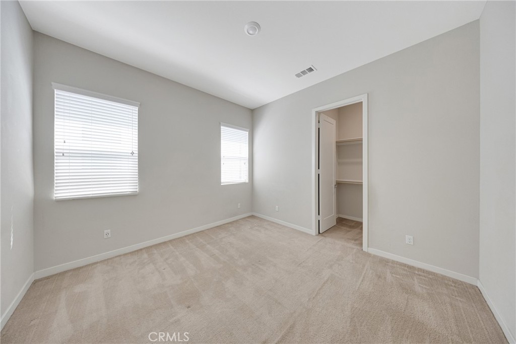 MLS #OC25190002 image #15