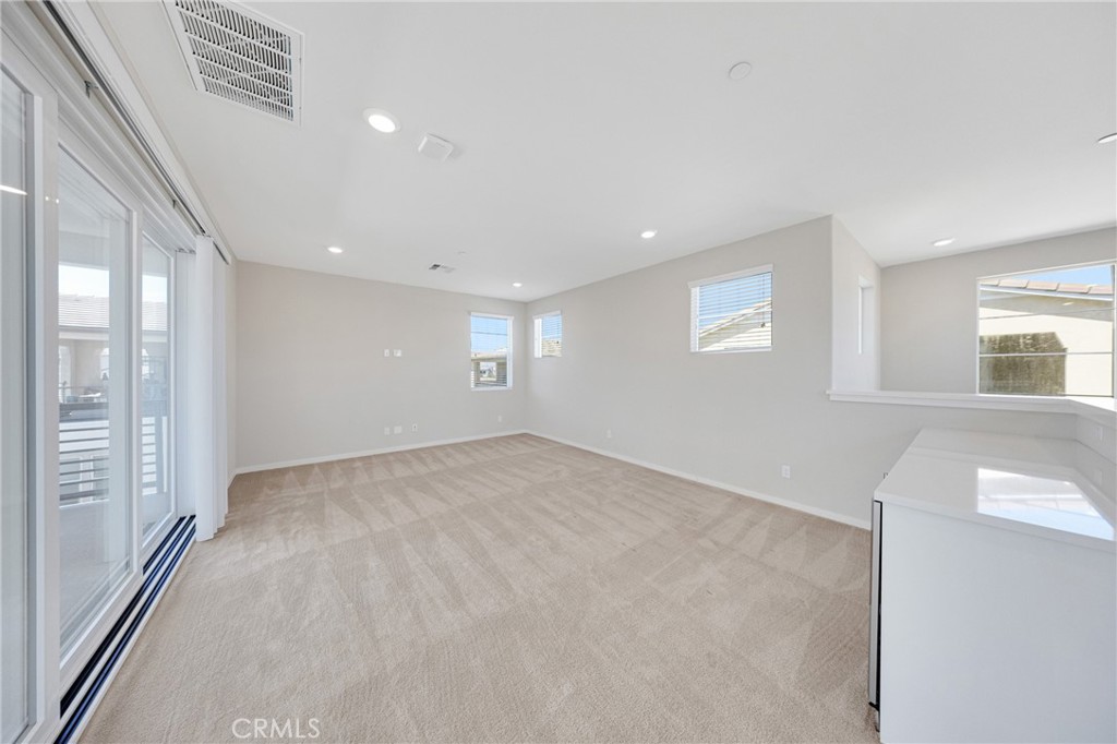 MLS #OC25190002 image #22