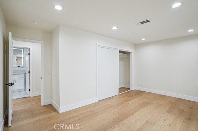 MLS #OC25190047 image #16