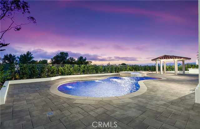 MLS #OC25190154 image #1