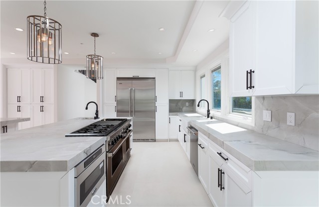 MLS #OC25190154 image #16