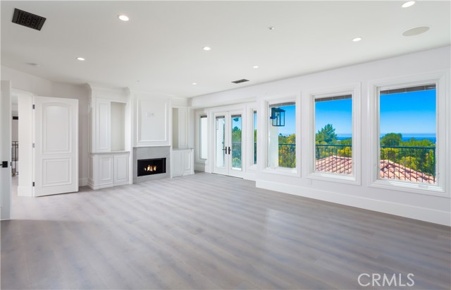 MLS #OC25190154 image #25